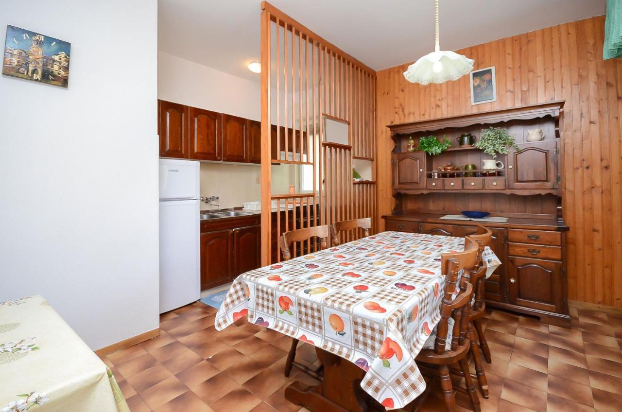 Apartments Mladen Jelica Ičići Exteriör bild